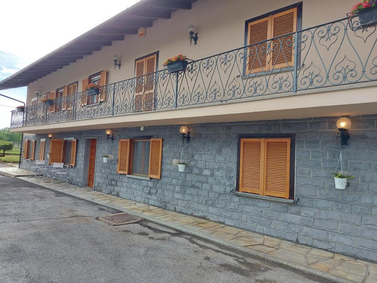La Ca' 'D Pinet Villa Cuneo Exterior photo