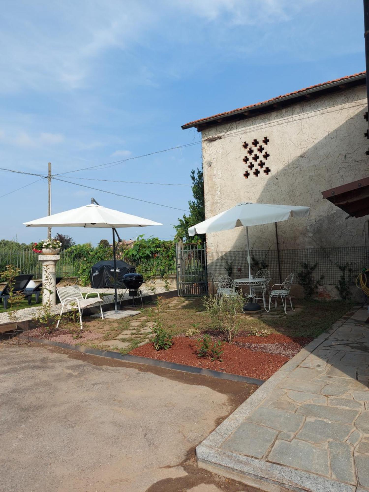 La Ca' 'D Pinet Villa Cuneo Exterior photo